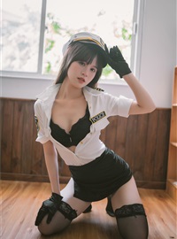[COSPLAY] Qianfutian Deer - daily policewoman(18)